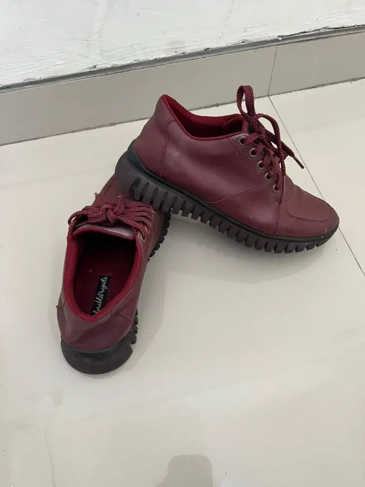 Sepatu maroon adorable proj*ct