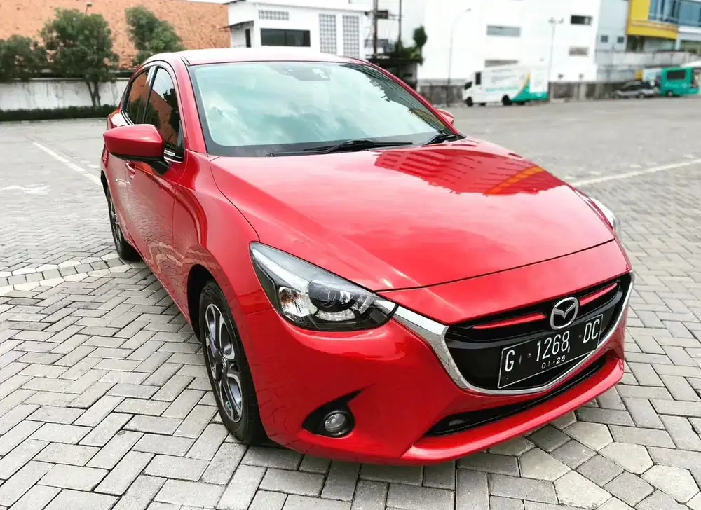 Dijual cepat Mazda 2 GT Tipe Tertinggi 2015 Bensin