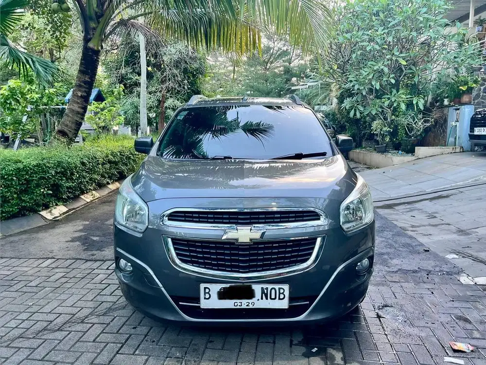 Chevrolet Spin 1.5 LTZ 6 AT - Mobil keluarga irit siap mudik (cash)
