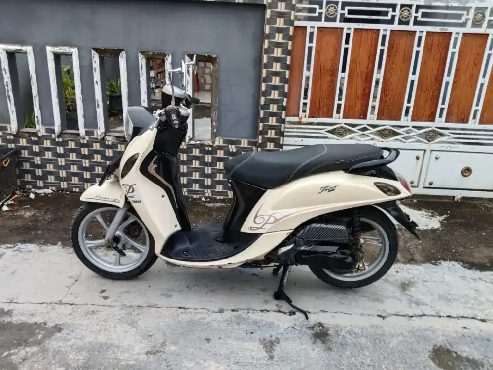Yamaha Fino tahun 2018 plat 2029 di Tangerang