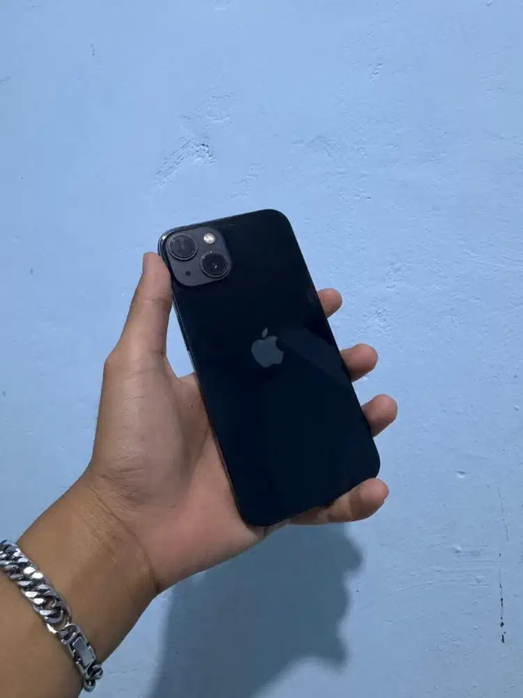 iPhone 13 128Gb iBox