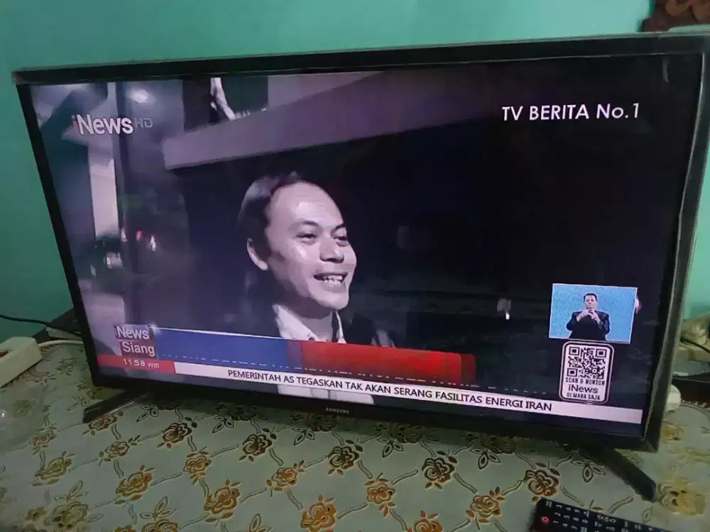 Jual TV Samsung 32 inch LED smart TV bagus