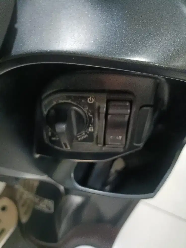 Coklat doff HONDA SCOOPY ESP STYLISH PRESTIGE KEYLLES REMOT 2022