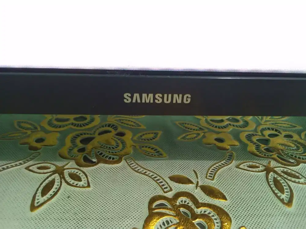 Jual TV Samsung 32 inch LED kondisi masih bagus normal smart TV