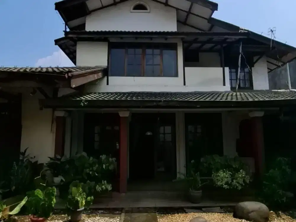 Dijual Murah Rumah tingkat eksklusif di kav bilimoon pdkelapa jaktim