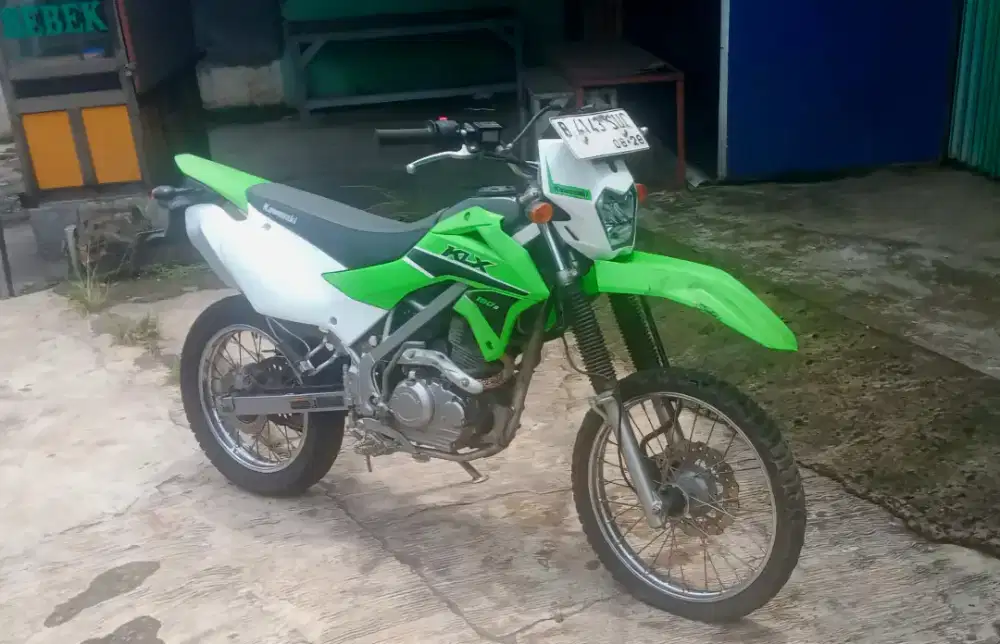 Dijual KLX 150 G Ex Kantor 2022 & 2023