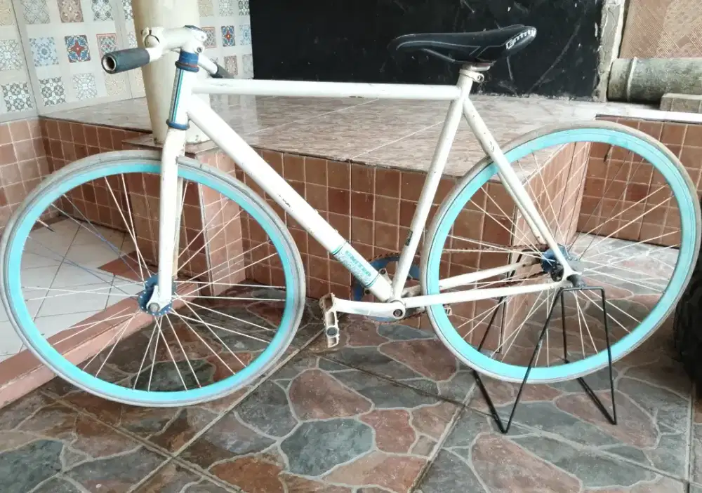 Sepeda Fixie United