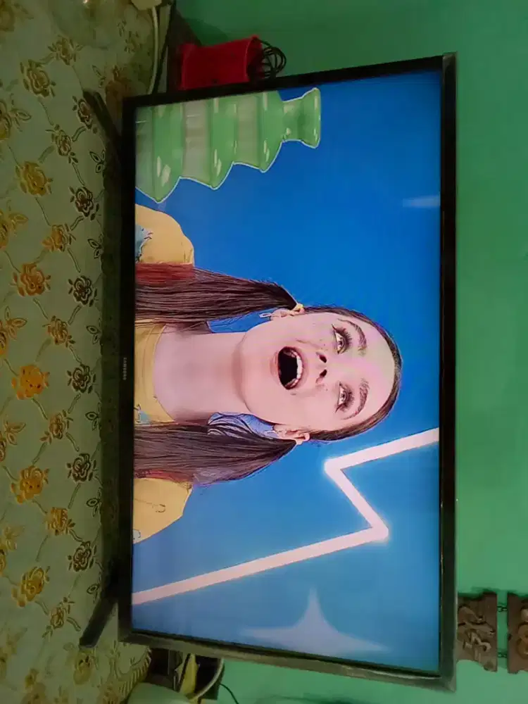 Jual TV Samsung 32 inch LED normal bagus smart TV