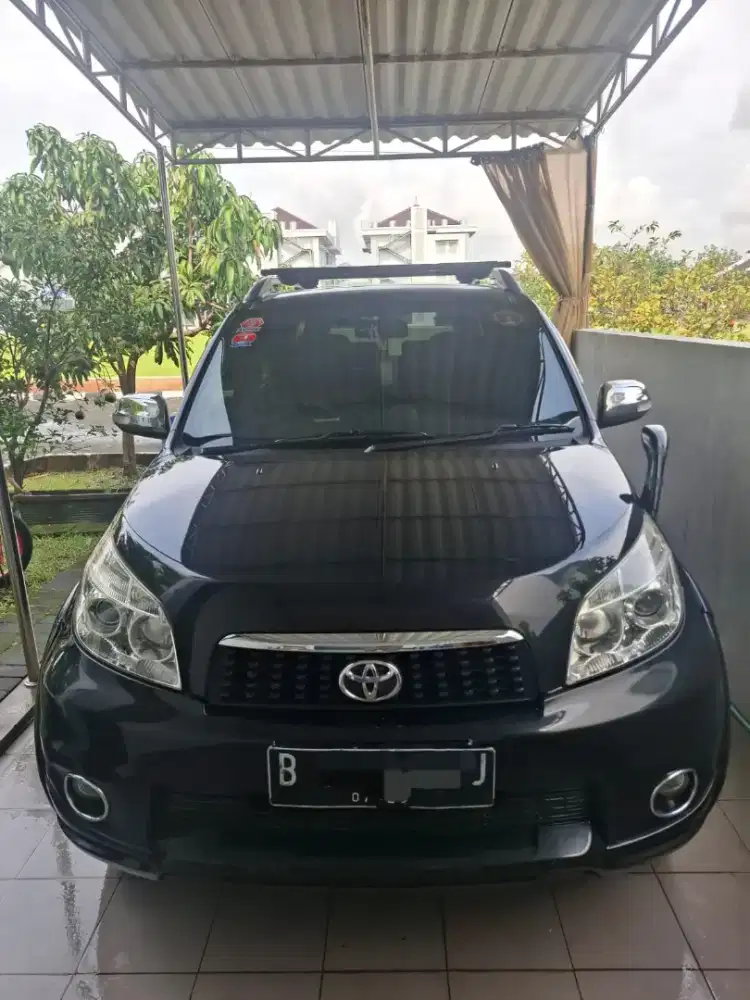 Toyota Rush 2010 S MT Hitam – Tangan 1, KM 84rb Asli, Pajak Hidup