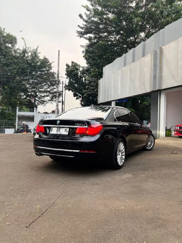 Cash - BMW 730 LI 730LI LCI Facelift