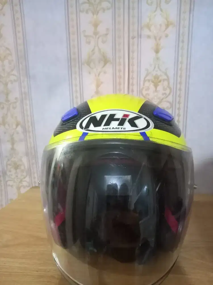 NHK R1 Dobel visor
