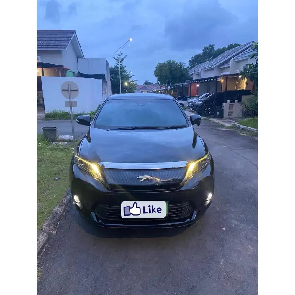 Harrier Premium 2.0 A/t 2016 akhir