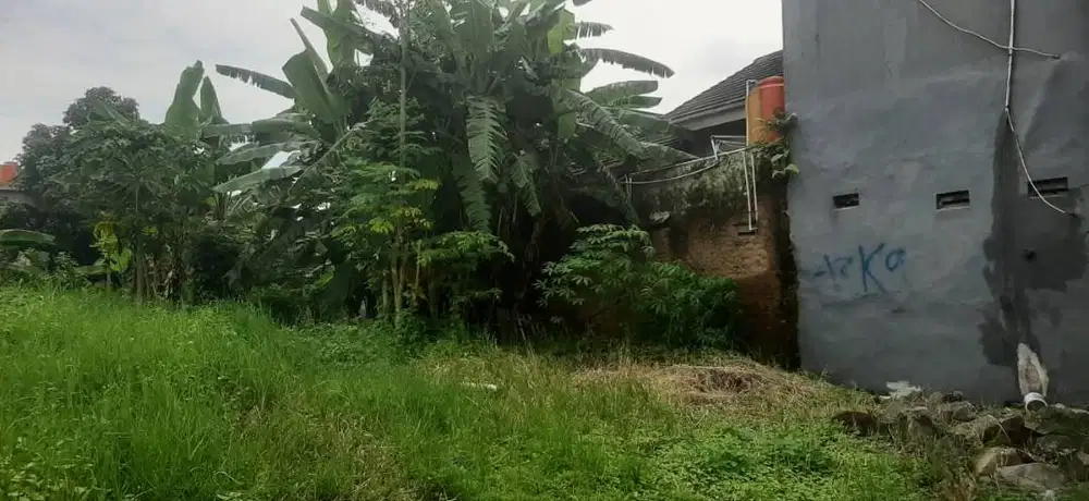 Dijual Tanah Kosong hanya 300m dari Raya Ciwastra dekat polsek