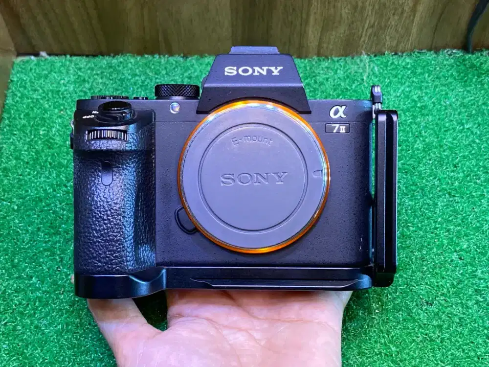 Kamera Sony A7 Mark II Like New