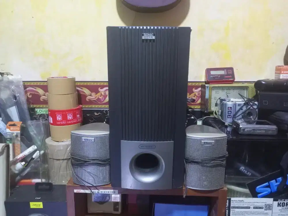 Speker Sonicgear dan ebox