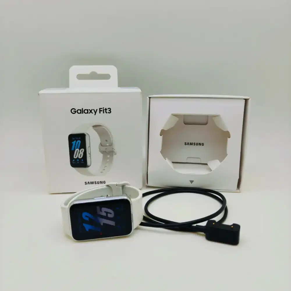 Samsung Galaxy Fit3 Fit 3 Silver Like New