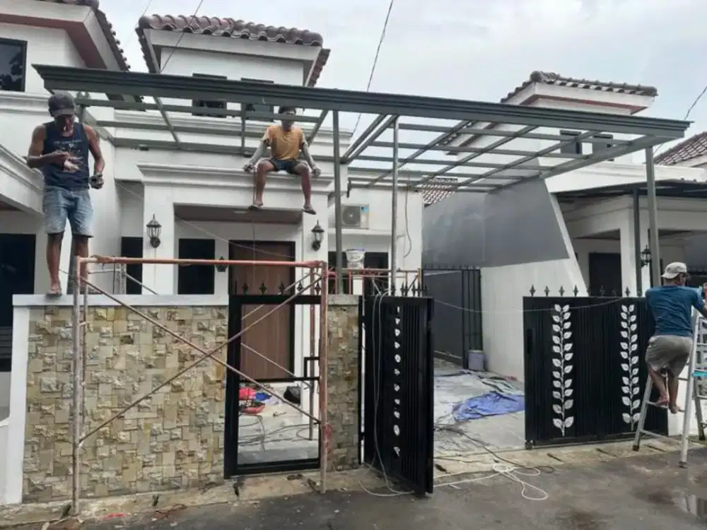 Berenrin atap kanopi dan renovasi