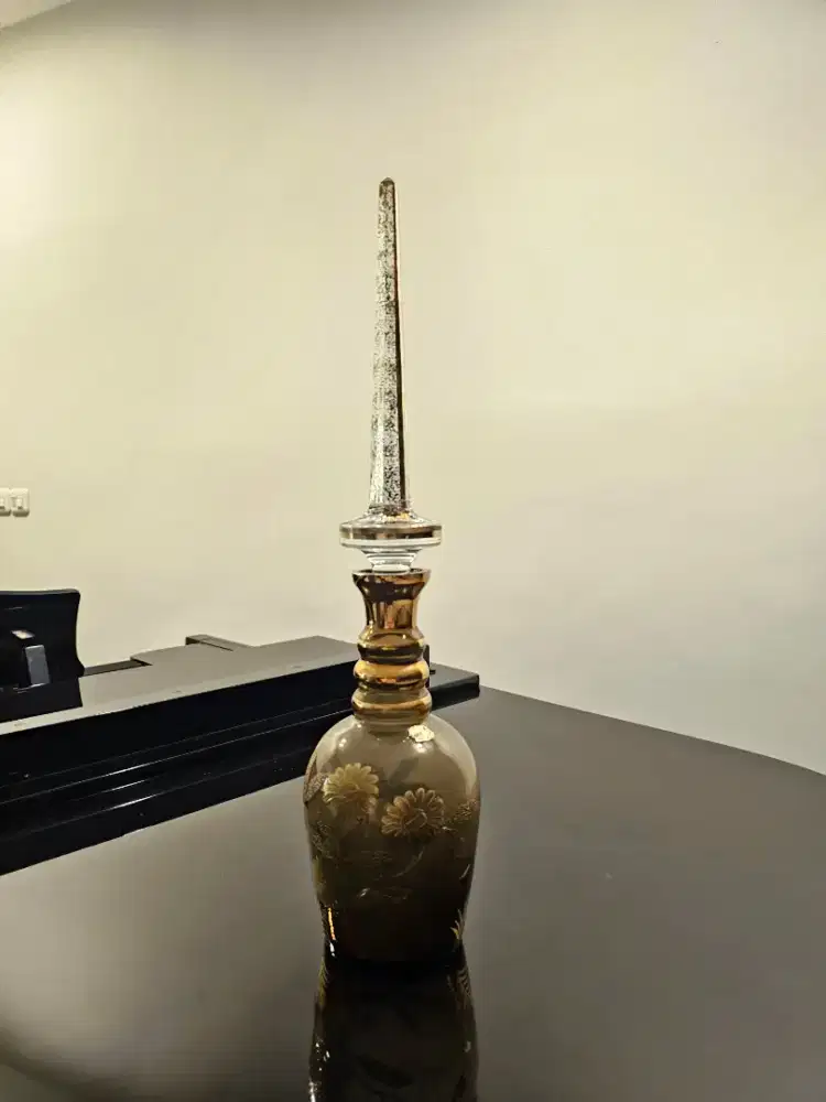 Bohemia Crystal Amber Decanter – Vintage Gold Floral