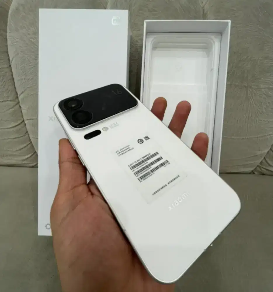 Xiaomi 17 Pro Max 16GB+512GB White LIKE NEW Inter Cukai Permanen