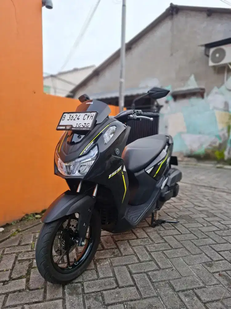 (Km 2 Rb) Yamaha Lexi LX 155 2025 bln 10 Mlus Bergrnsi