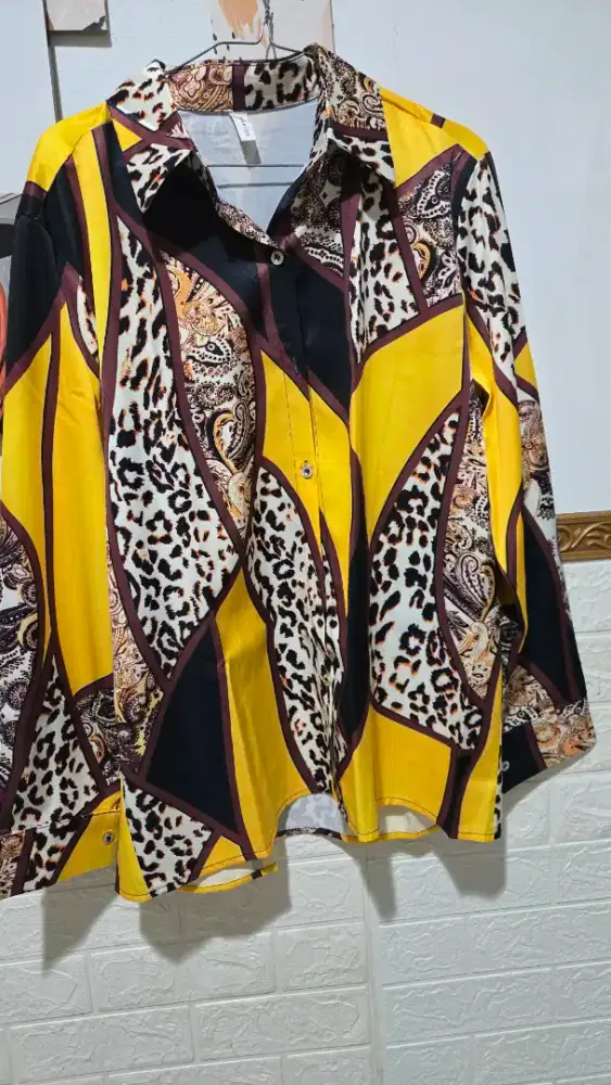 Atasan kemeja silk bkk