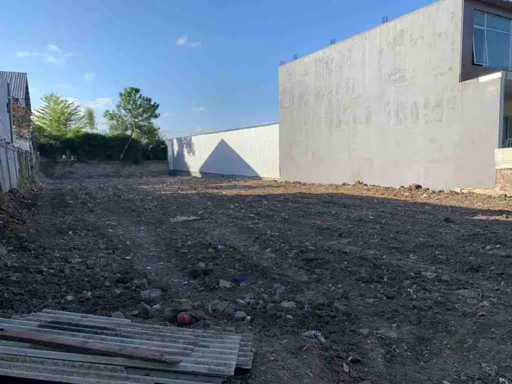 Tanah komersil premium Raya teuku umar barat Kerobokan bali