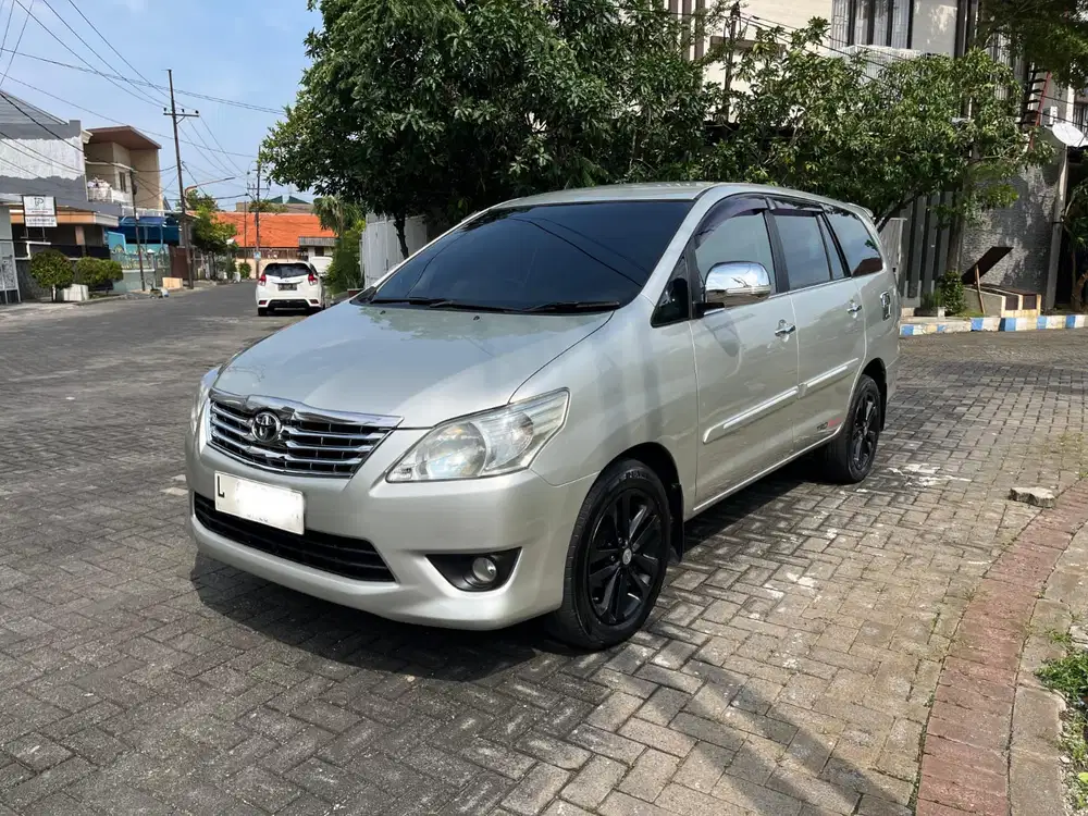 DP 33jt Kijang Innova 2013 Diesel