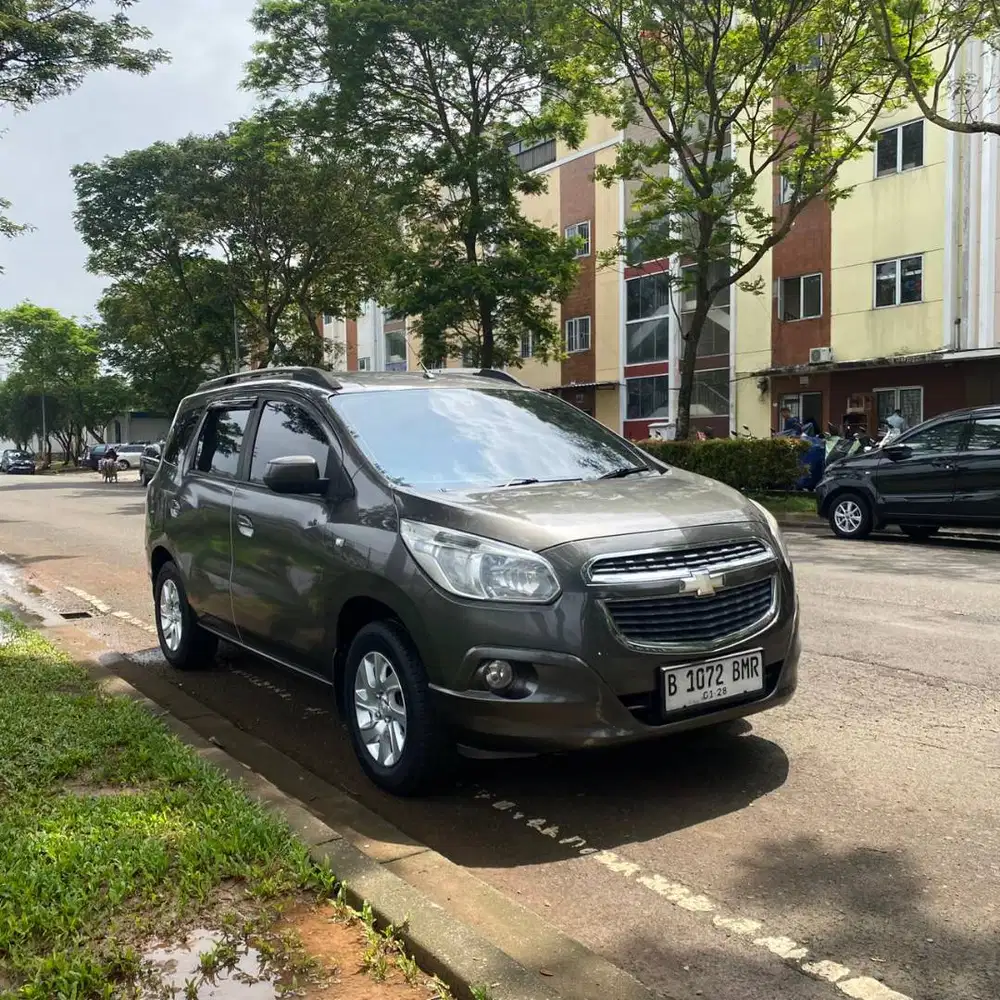 CHEVROLET SPIN LTZ 1.5 2013 AT MATIC GENAP