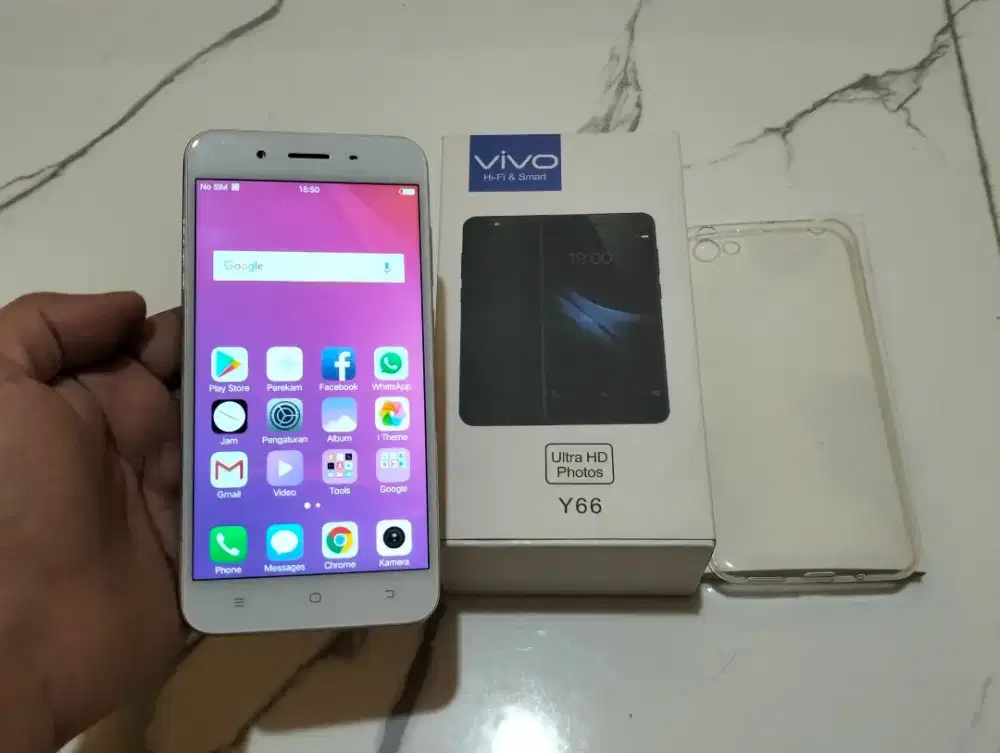 BUTUH UANG VIVO Y66 RAM 4GB / 64GB 4G LTE Duos 5,5in Mulus batre Awet