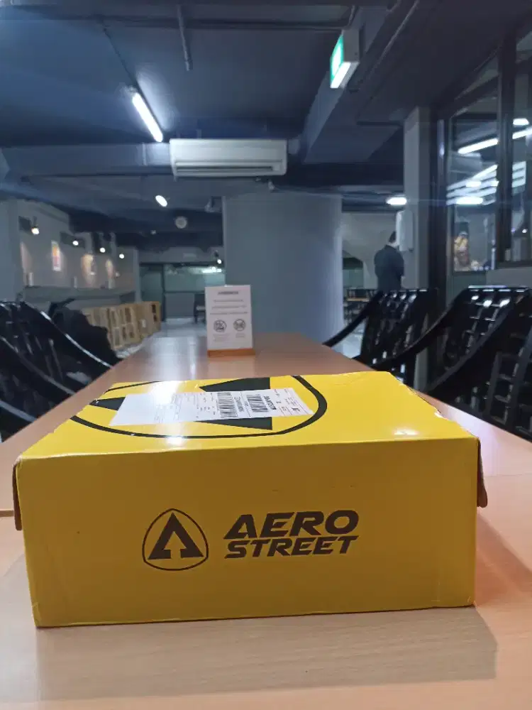 Aerostreet Massive Evo All Black - BNIB (No Minus)