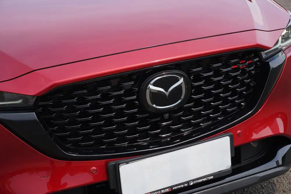 Mazda CX-5 
Skyactiv-G 2.5L KURO 2022