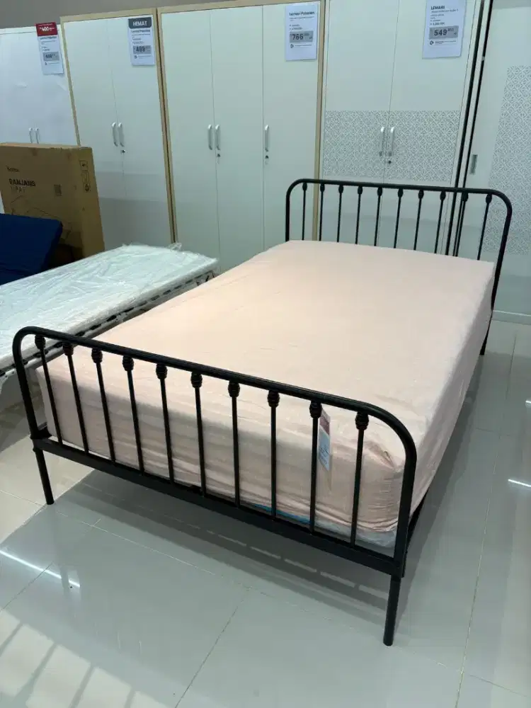 Bianca bed metal