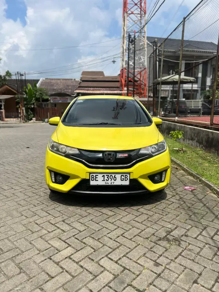 Jazz RS Matic 2017 warna lemon