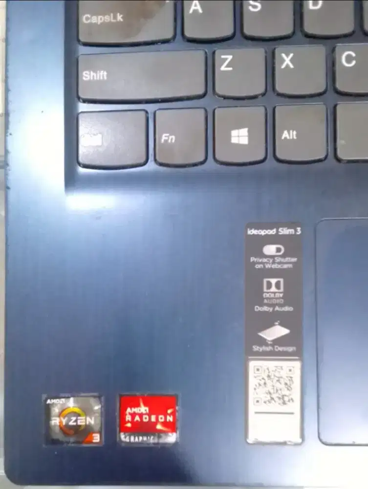 LENOVO IDEAPAD SLIM 3