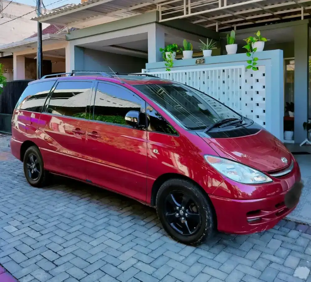 Toyota Previa 2.4 tahun 2000