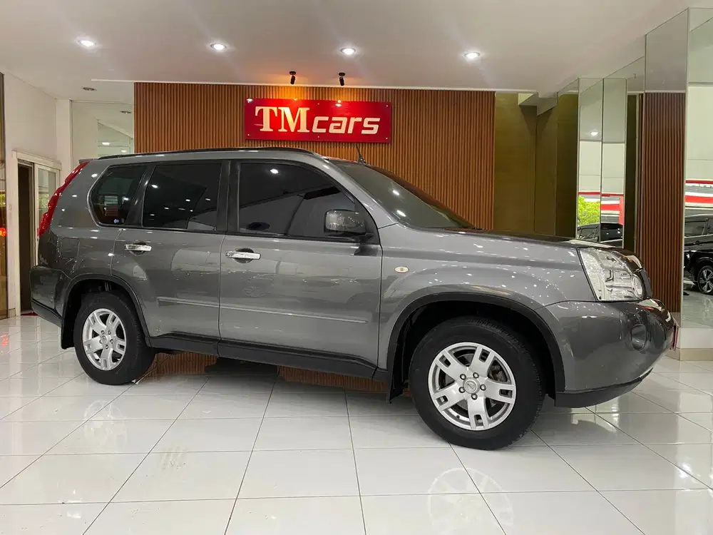 Nissan X-Trail 2010 Bensin