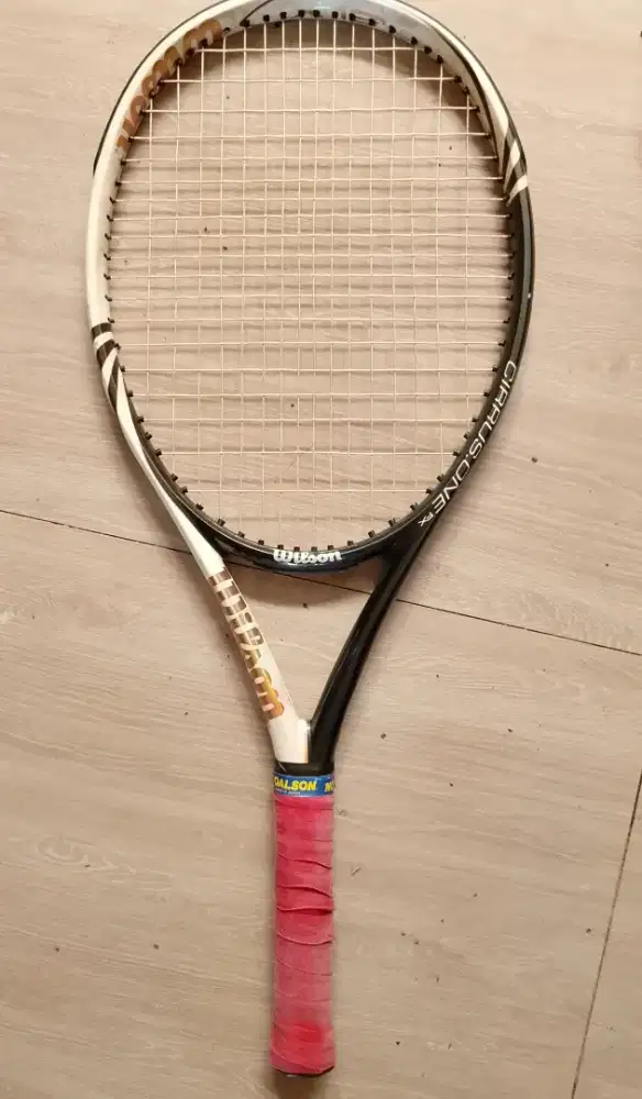 Raket Tenis Lapangan Wilson