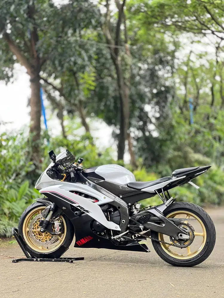 YAMAHA R6 2014 PUTIH KM RENDAH PAJAK ON SIAP TOURING