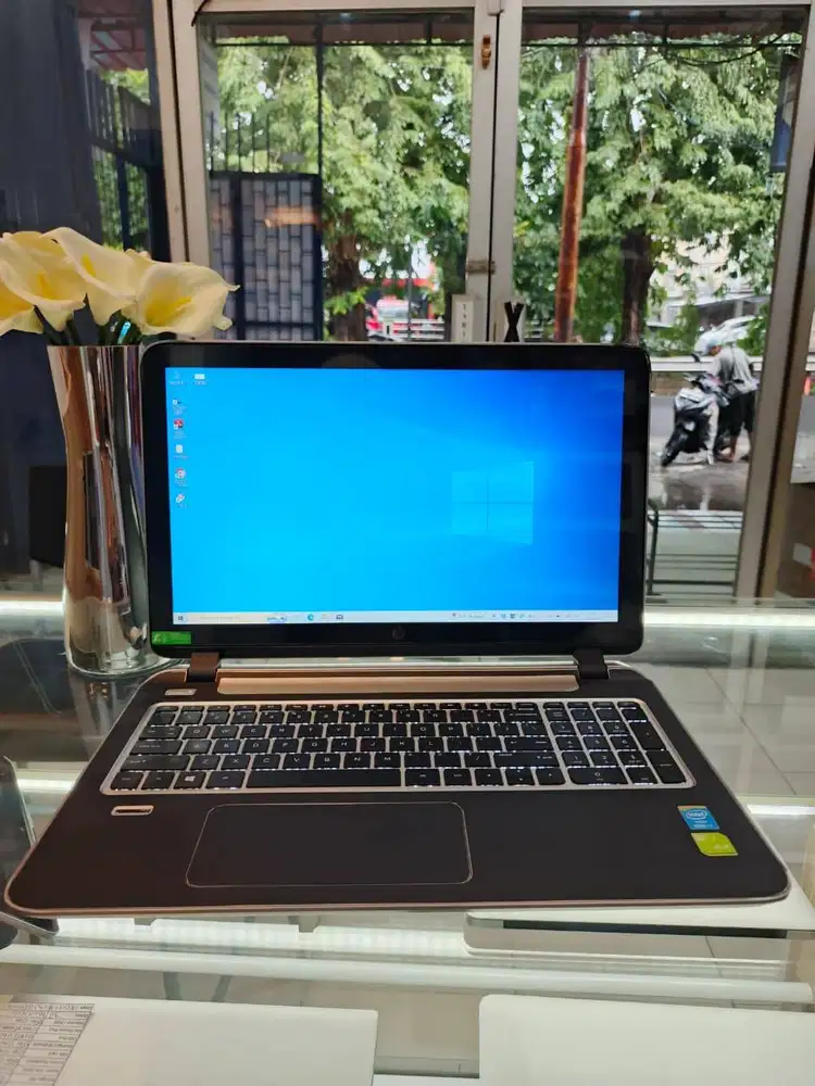 Laptop Hp Envy Core i7 Layar Sentuh Dual VGA Game