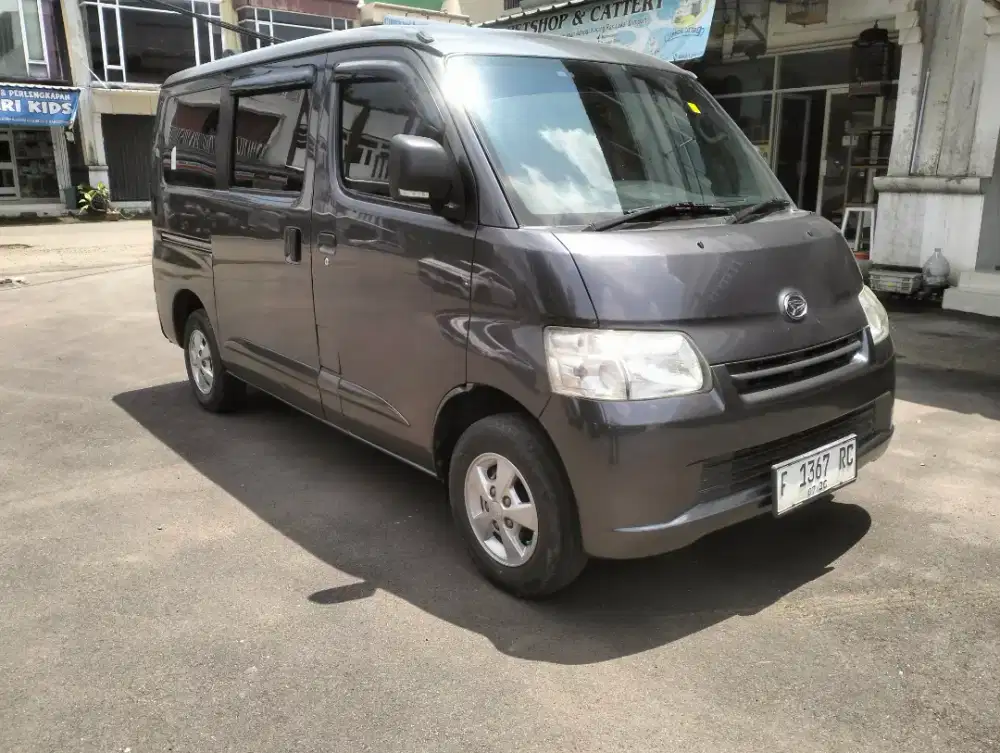 Daihatsu Granmax 1.3 D minibus