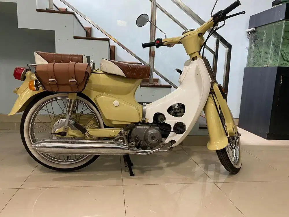 Jual honda C 70 tahun 1983