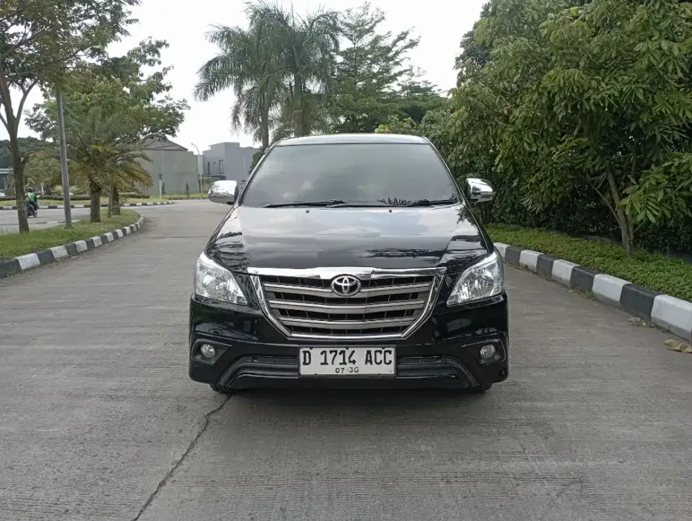 TOYOTA INNOVA G 2.4 MATIC 2014 DISSELL