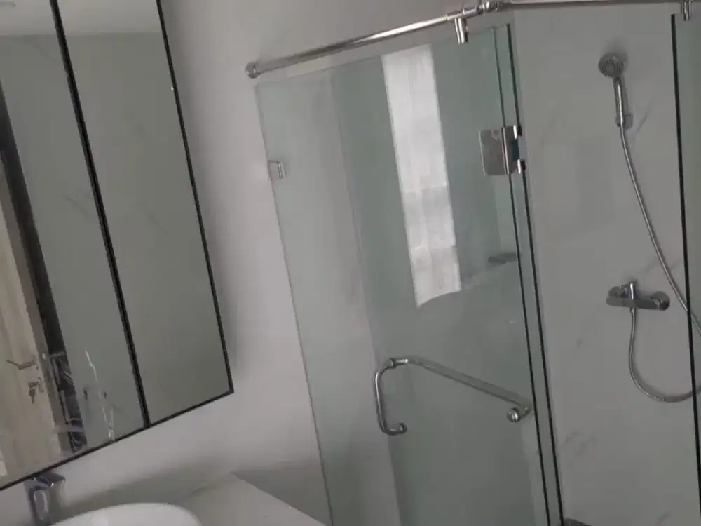 Apartemen Taman Anggrek 3 Badroom Siap Huni Lokasi Jakarta Barat