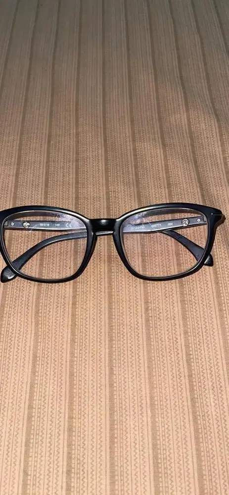 Kacamata calvin klein original