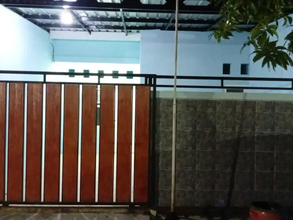 Rumah Full Renovasi Perum Swan Park Menganti Gresik