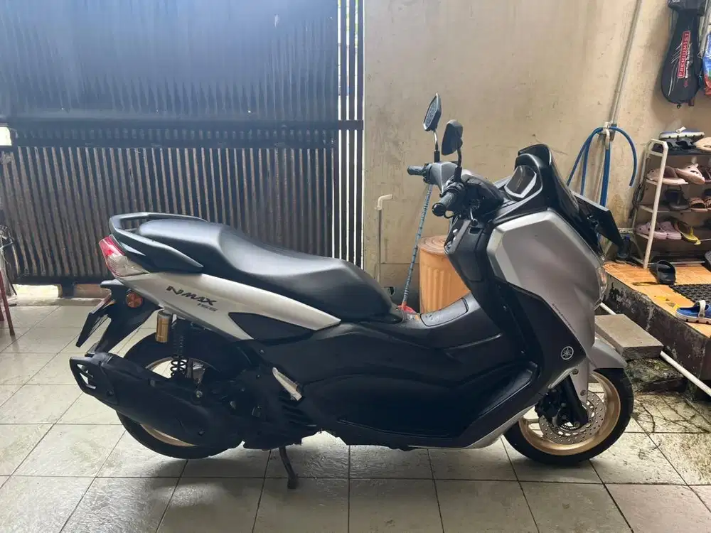 Nmax 2022 abs tipe, km rendah