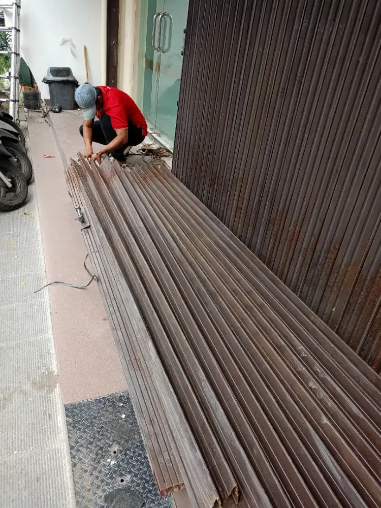 Tukang servis Rolling door murah jakarta selatan