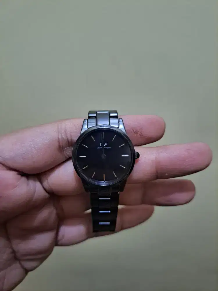 Jam tangan DANIEL WELLINGTON ORI