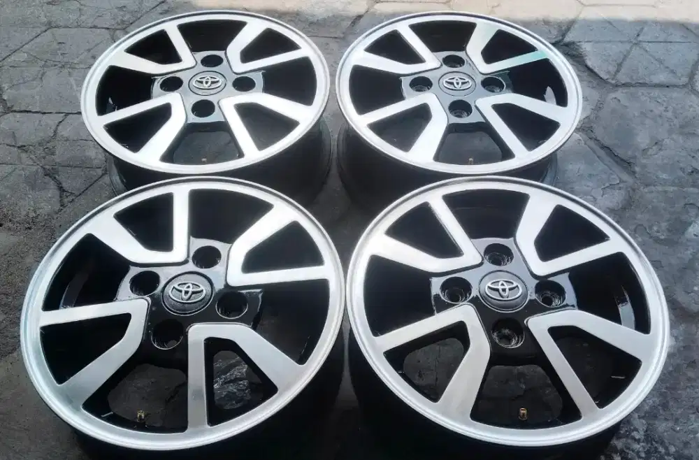 Velg ring 14 avanza xenia