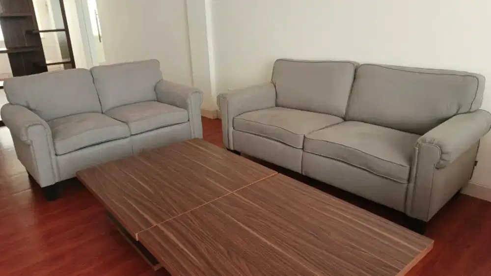 Sofa cantik seperti baru